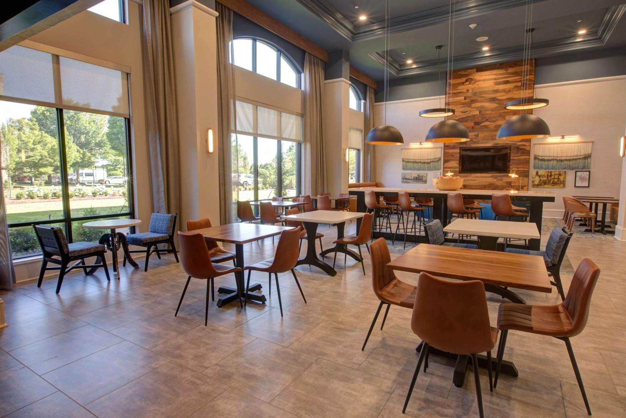 Hampton Inn & Suites Spartanburg-I-26-Westgate Mall Экстерьер фото