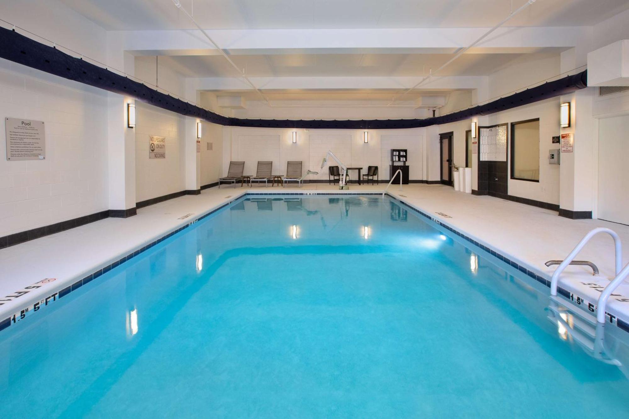 Hampton Inn & Suites Spartanburg-I-26-Westgate Mall Экстерьер фото